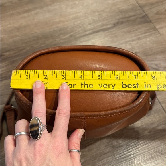 Vintage Etienne Aigner Brown Leather Crossbody Bag - Picture 7 of 15